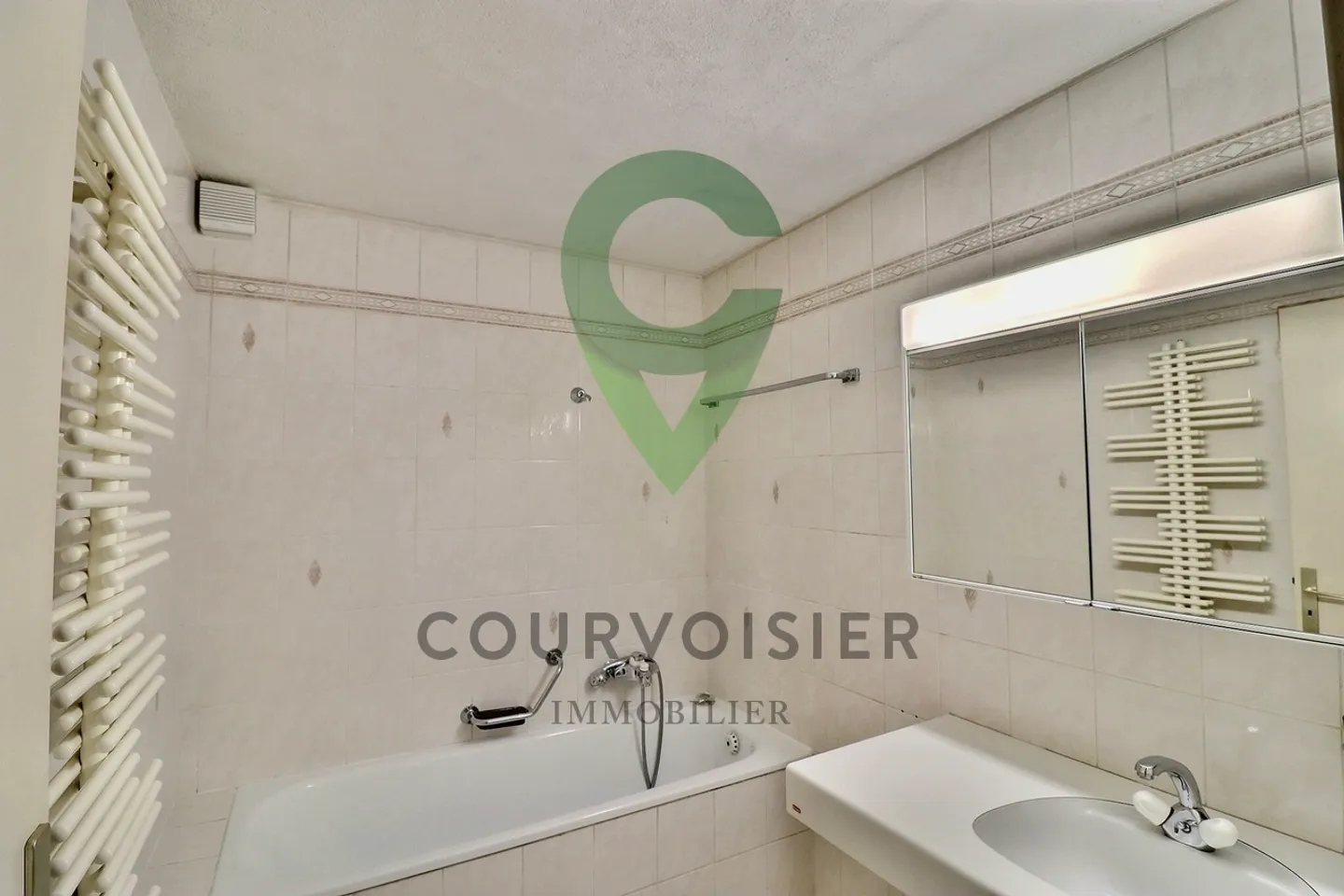 Casa di carattere con giardino privato nel cuore di Gilly - Foto 10 di 14