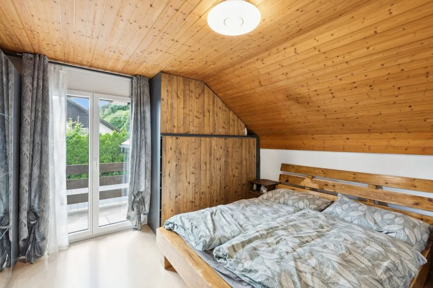 Villa spacieuse avec vue panoramique et pièces séparées - Photo 4 sur 11