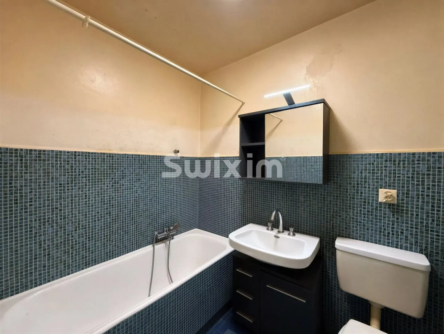 Einfamilienhaus zur Renovierung in Confignon - Foto 9 von 12