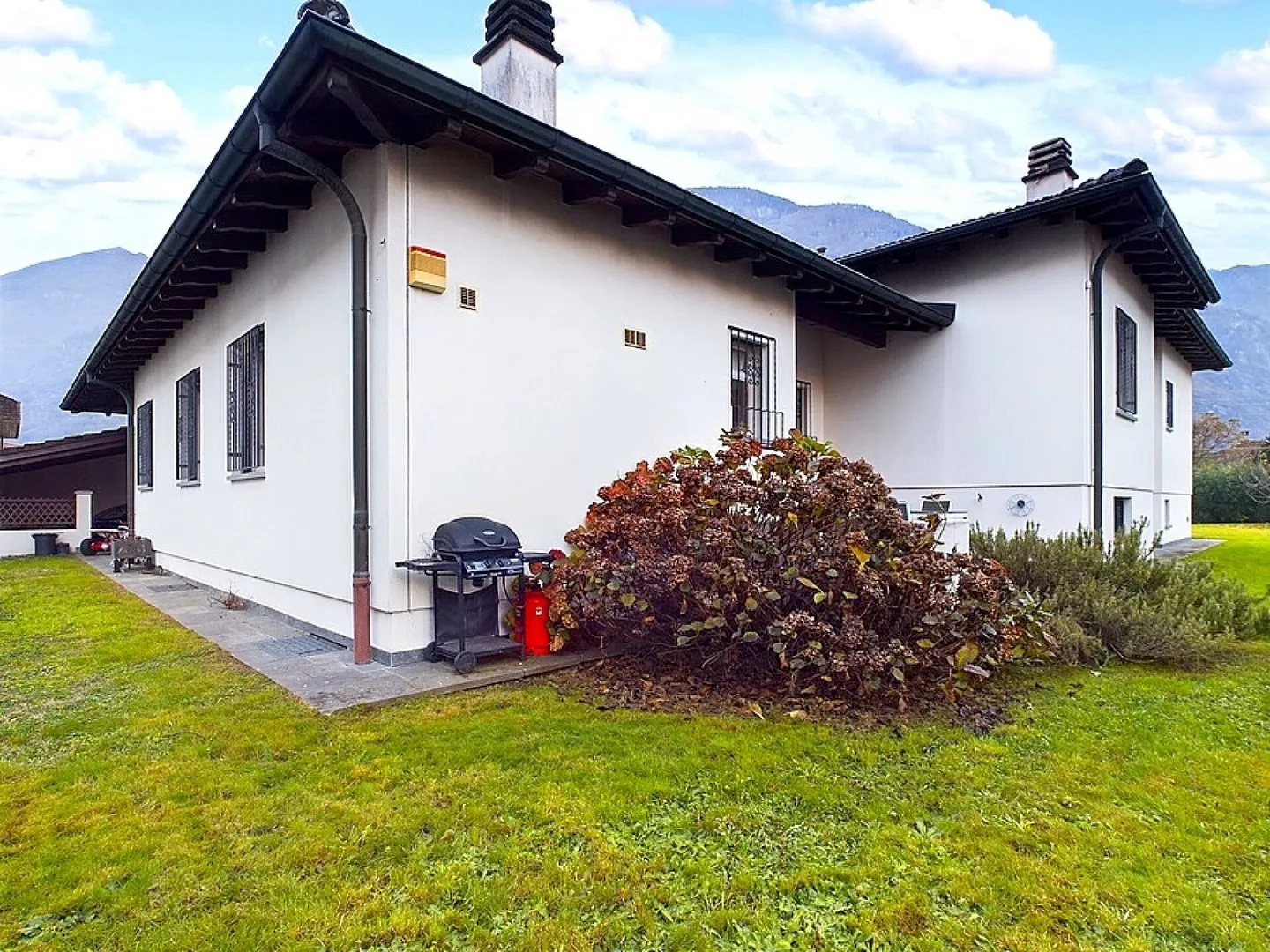 Exklusive Villa in Biasca - Foto 5 von 20