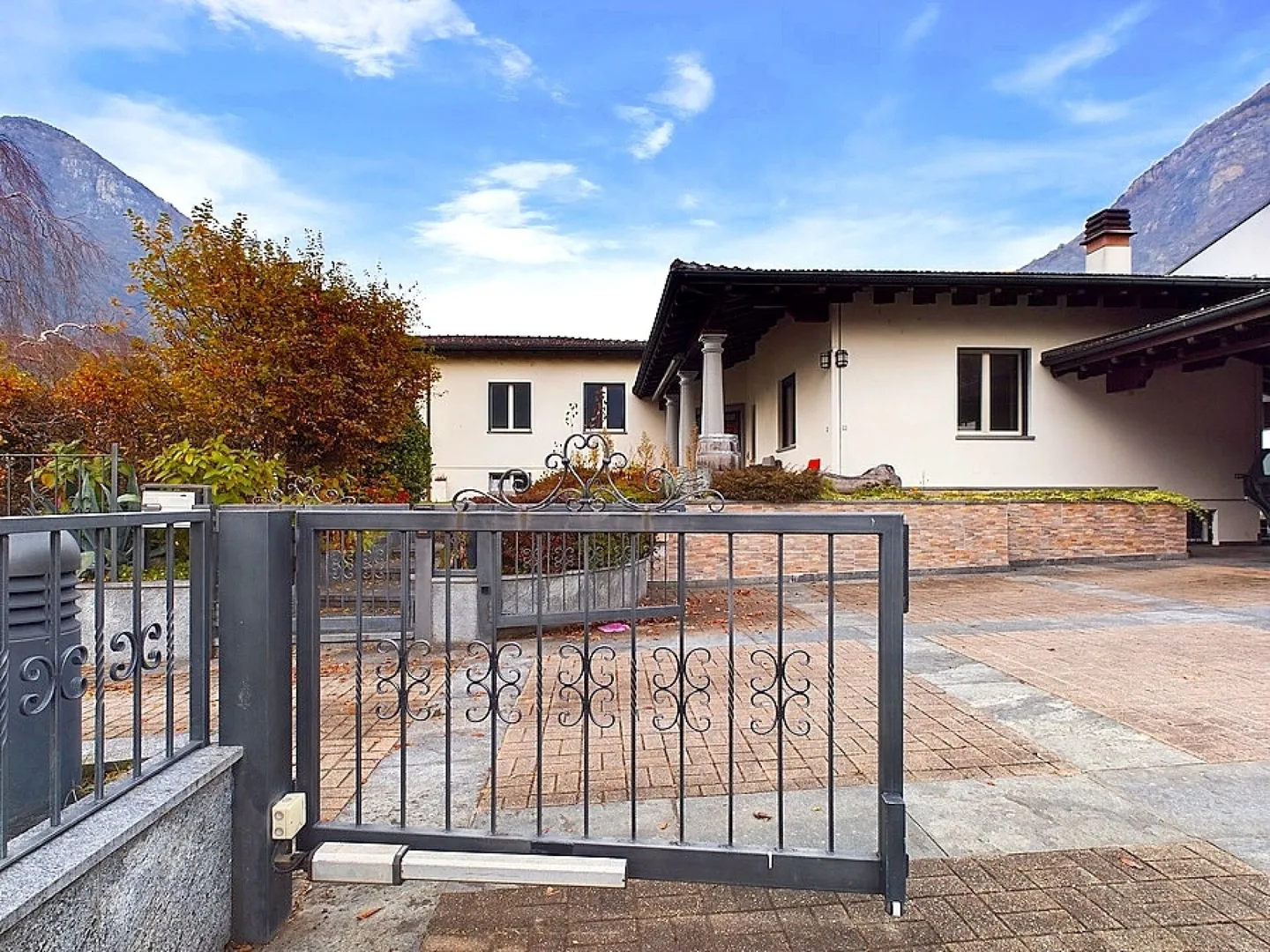 Exklusive Villa in Biasca - Foto 7 von 20