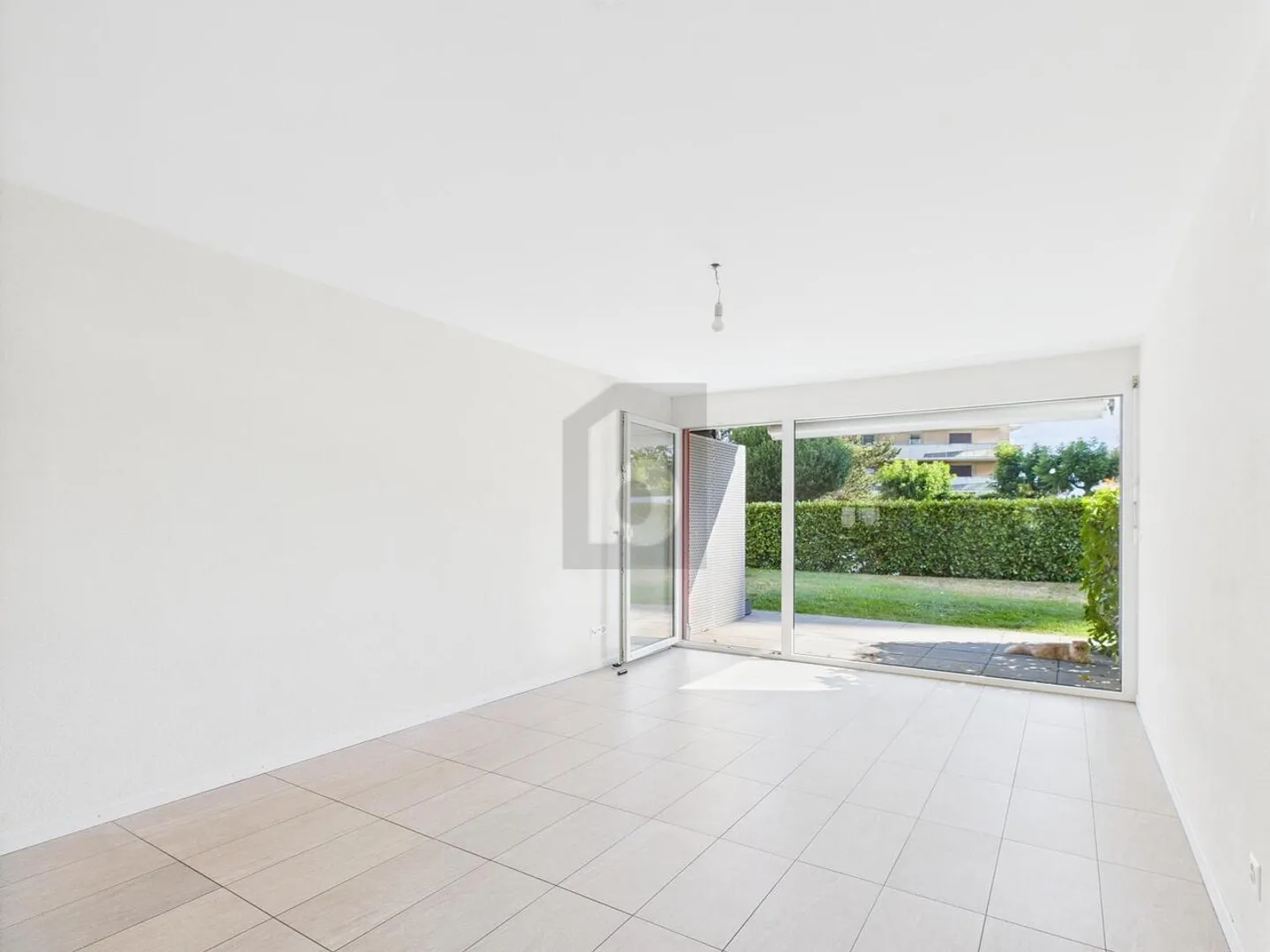 Appartement à louer - Photo 1 sur 5