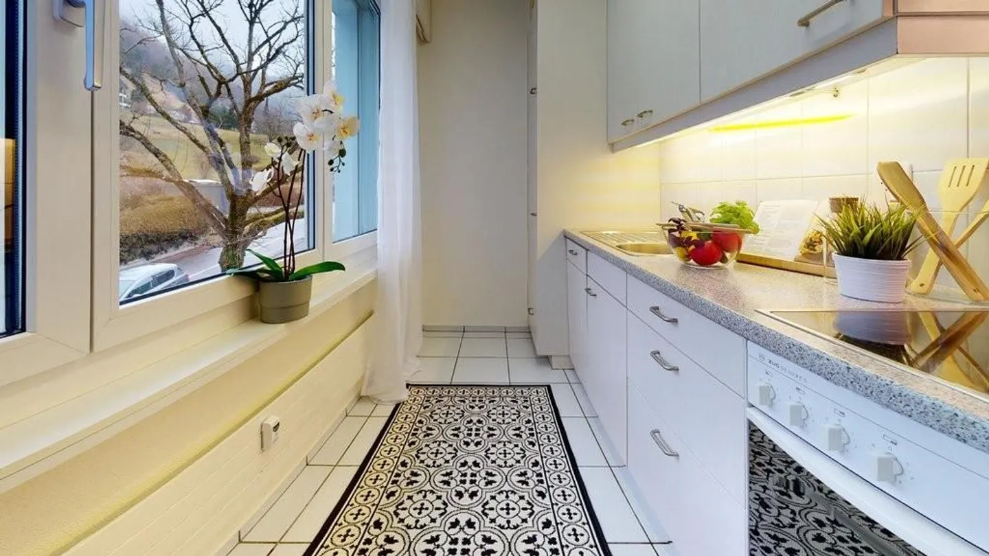 Gemütliche 3.5-Zimmerwohnung in Péry - Foto 3 von 12
