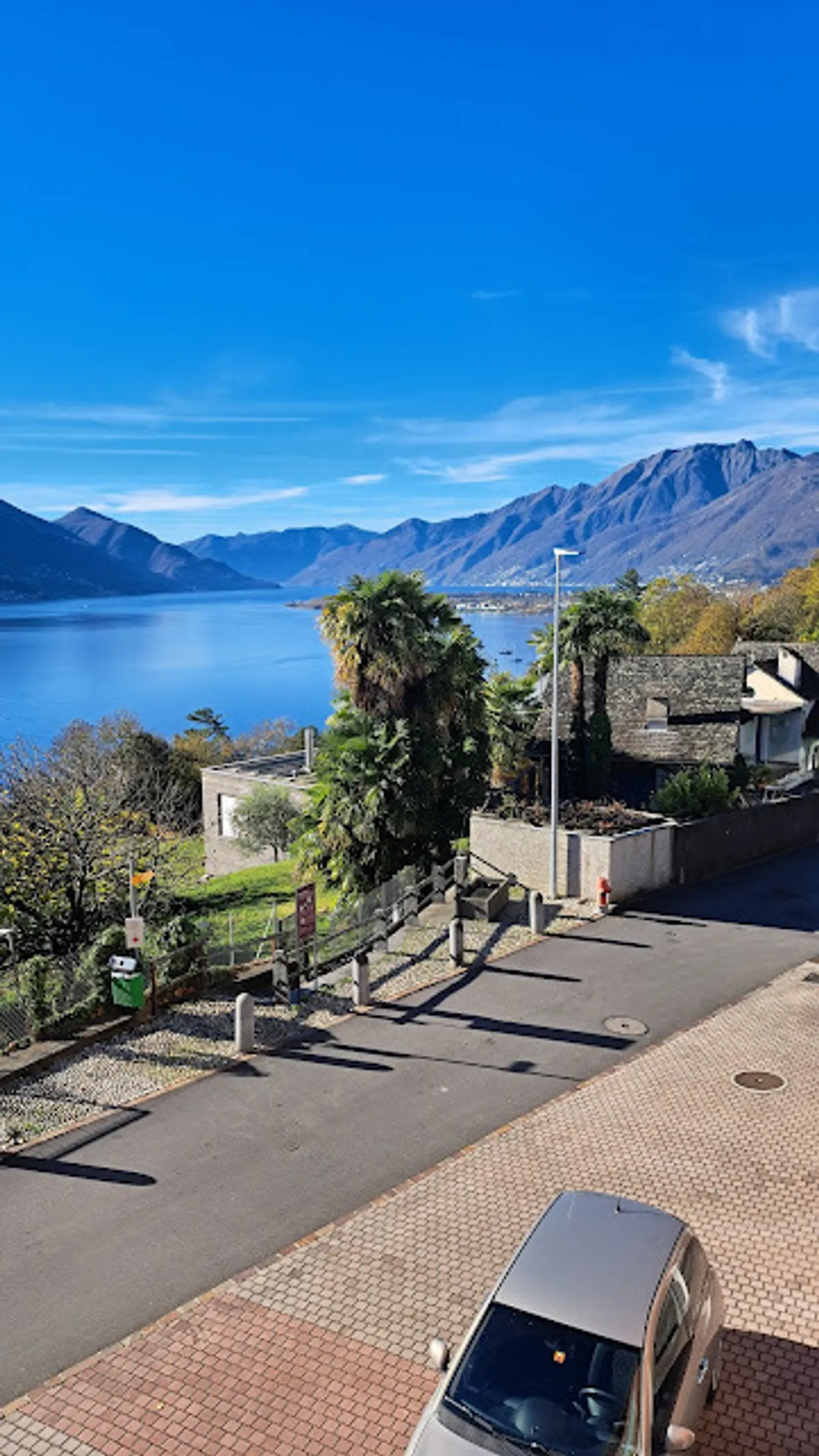 «MINUSIO, WIR VERMIETEN EINE SCHÖNE 3-ZIMMER-WOHNUNG MIT SEEBLICK» - Foto 1 von 8