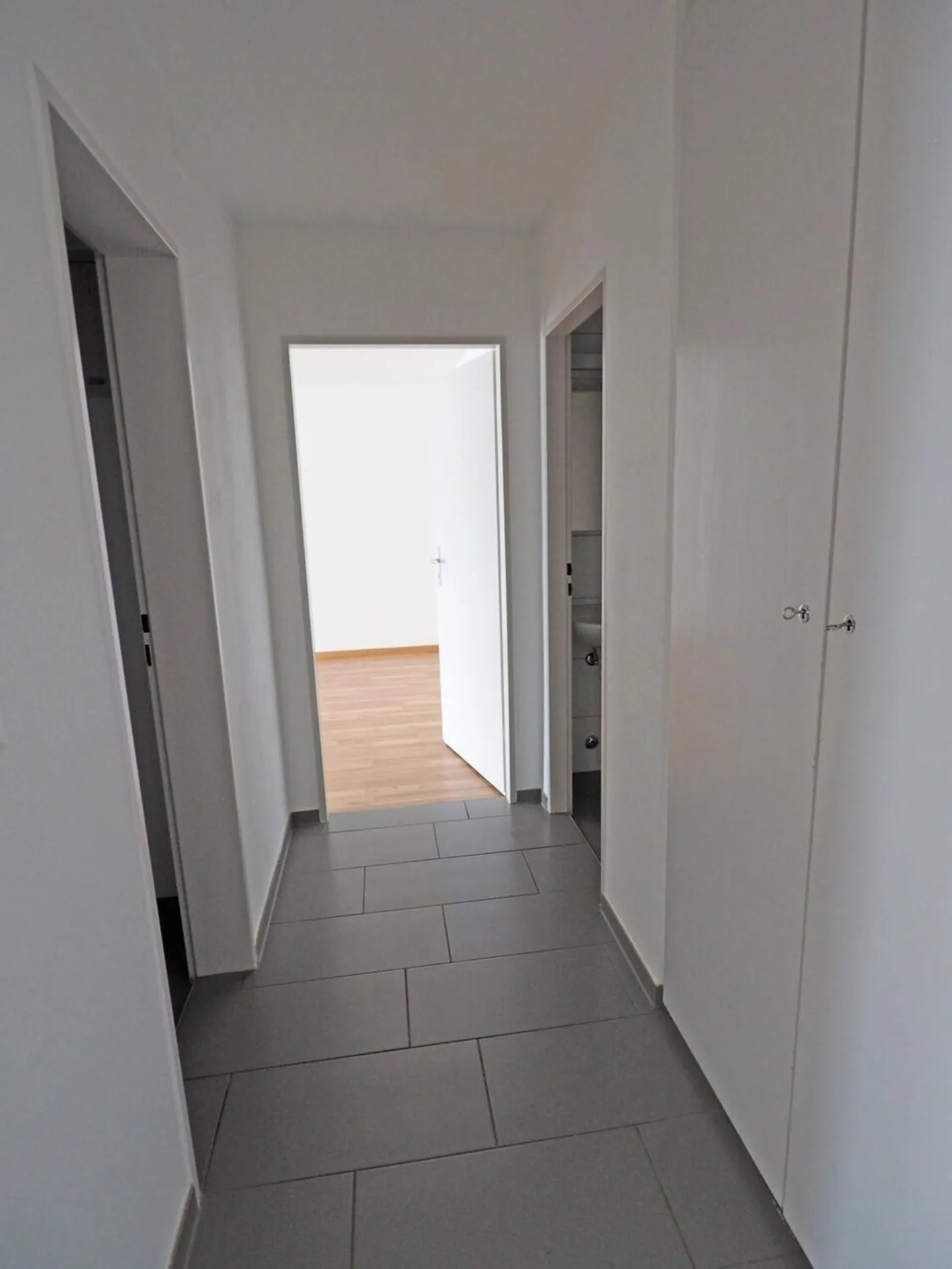Your new home is waiting for you! - Photo 3 of 8