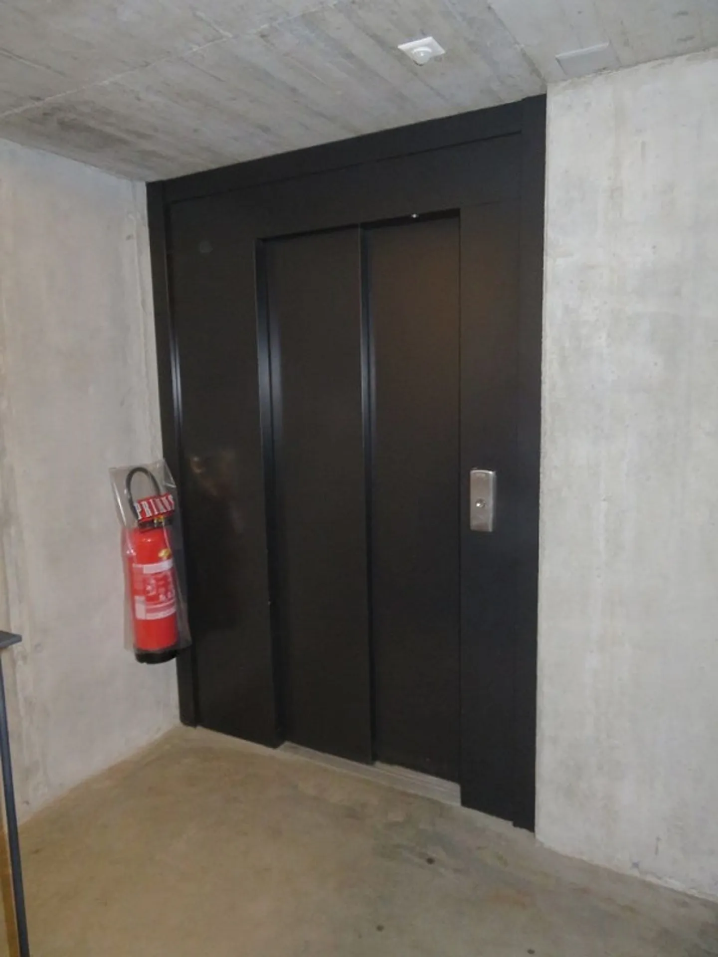 3.5 Zi Attika Wohnung, schöne Aussicht - Foto 14 von 17