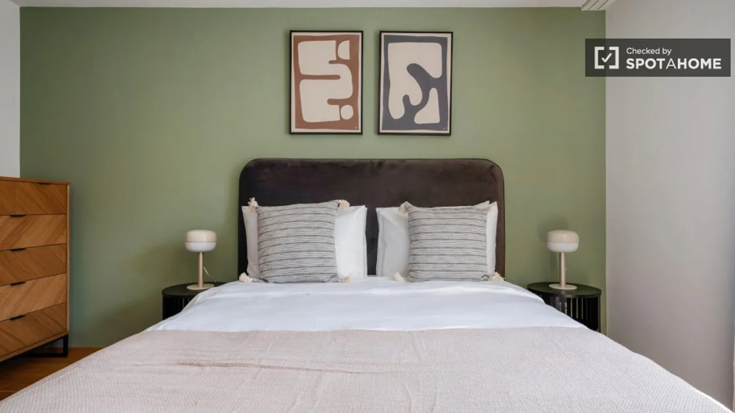 Discover, visit and rent your new home online with full confidence. - Photo 10 of 15