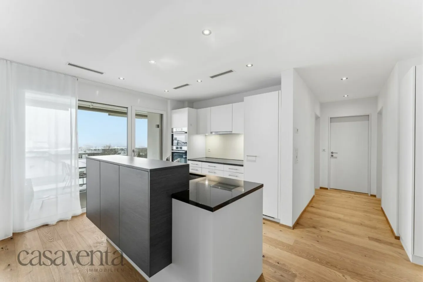 Exklusive Wohnung mit atemberaubender Aussicht - Foto 4 von 14