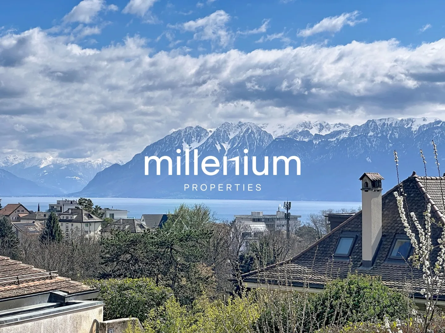 Appartamento Incantevole con Vista Lago - Foto 1 di 7
