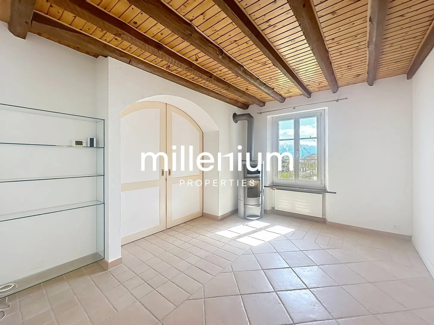 Appartamento Incantevole con Vista Lago - Foto 3 di 7