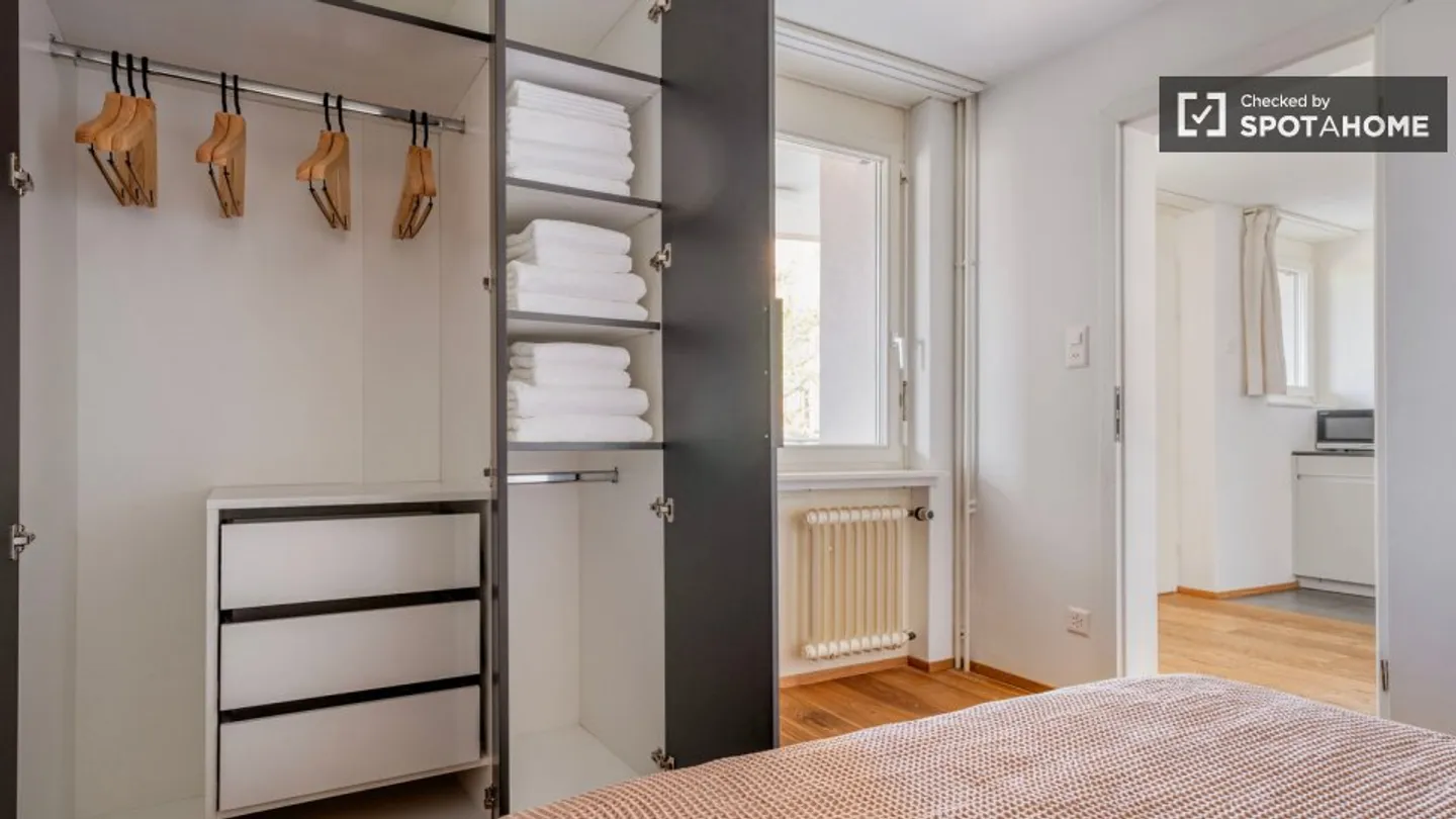 Discover, visit and rent your new home online with full confidence. - Photo 15 of 15