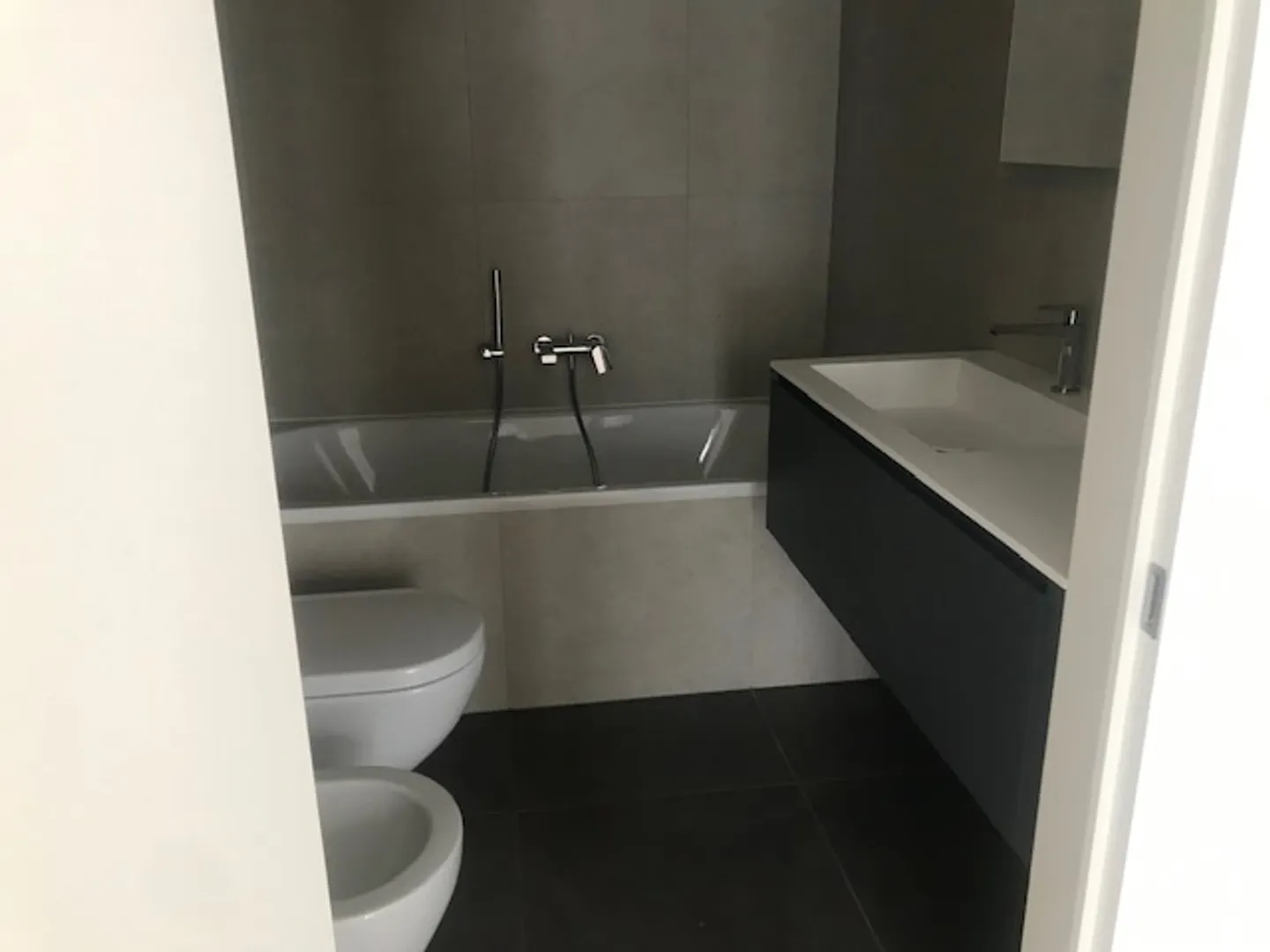 Appartamento in affitto - Foto 3 di 3
