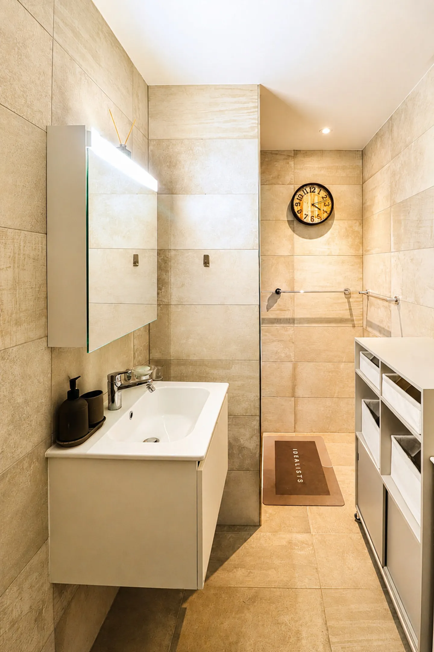 A GIMEL: LIGHT, COMFORT AND QUALITY OF LIFE - Photo 9 of 16
