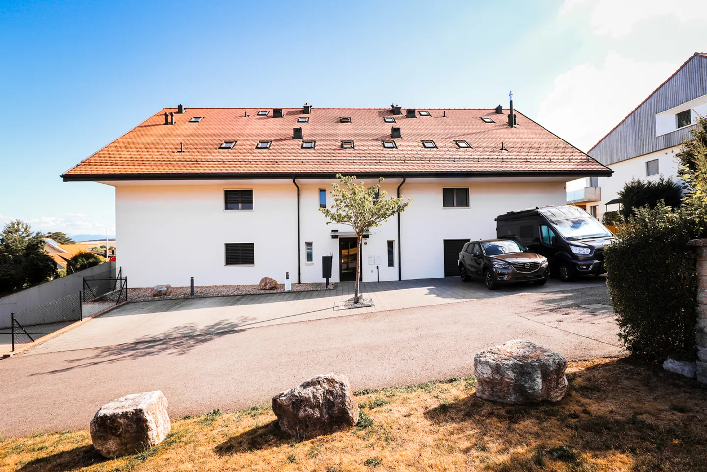 A GIMEL: LIGHT, COMFORT AND QUALITY OF LIFE - Photo 14 of 16