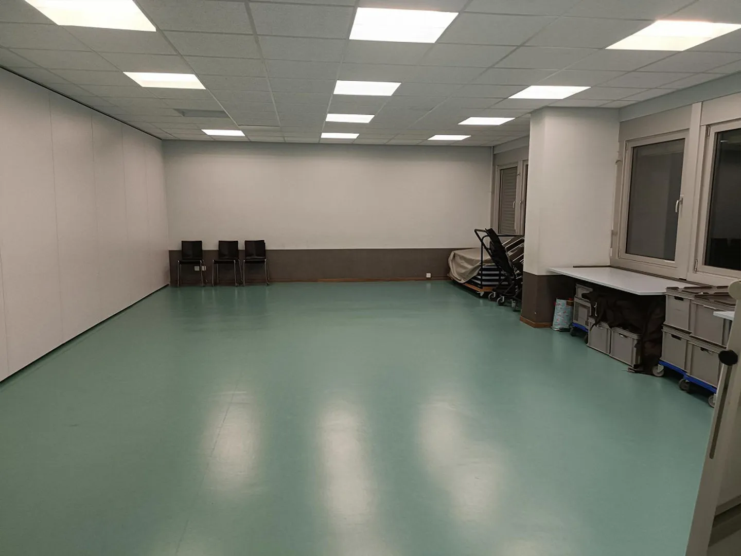 Ampio spazio commerciale di oltre 900 m² su due piani - Foto 9 di 13