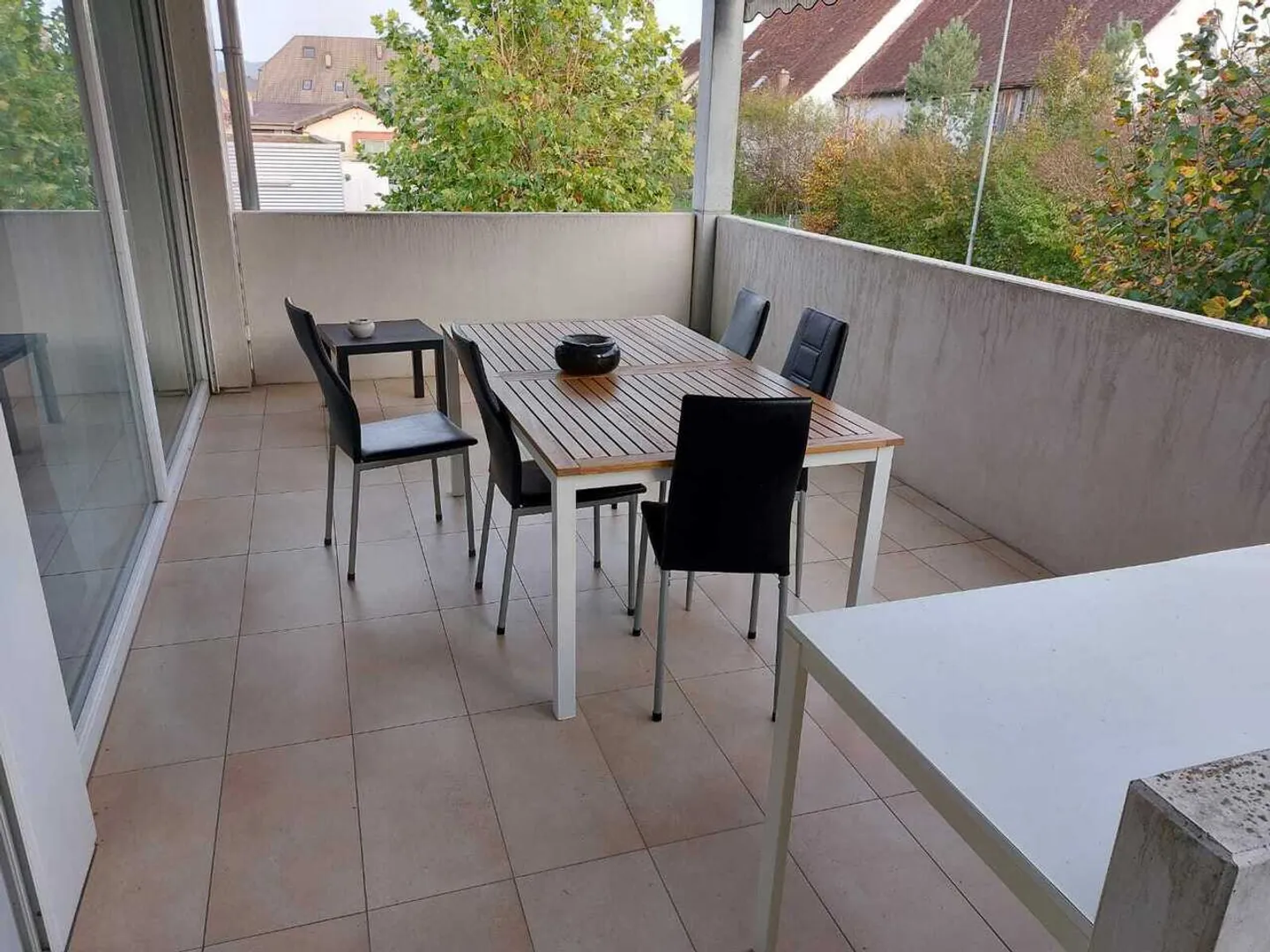 Appartement spacieux avec balcon - Photo 8 sur 14