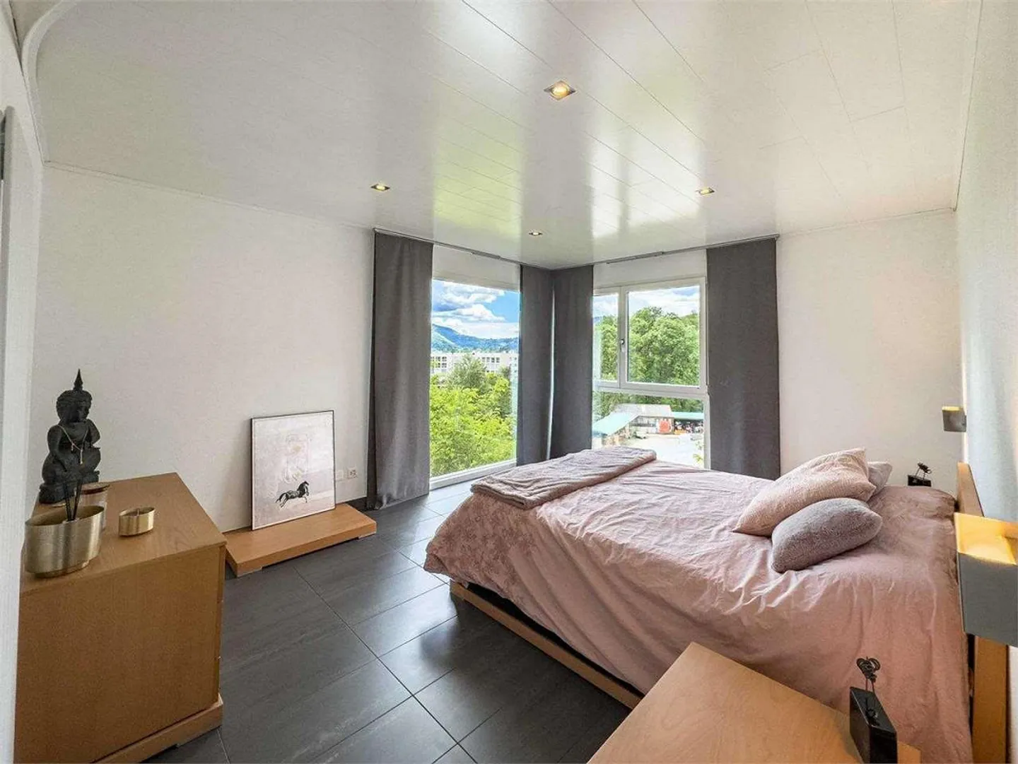 Villa de Luxe avec Piscine près du Lac - Photo 4 sur 9