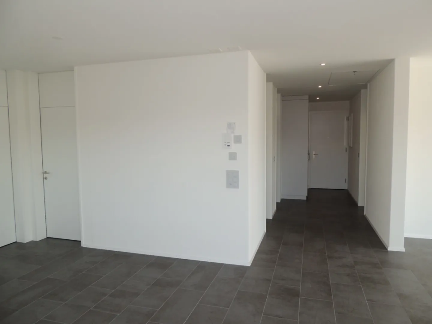 Spacious Attic Apartment with Sun Terrace - Photo 6 of 16