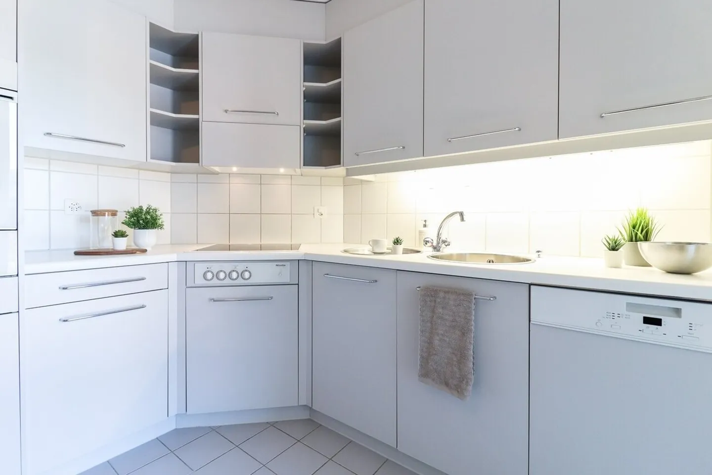 Apartment for rent - Photo 5 of 8