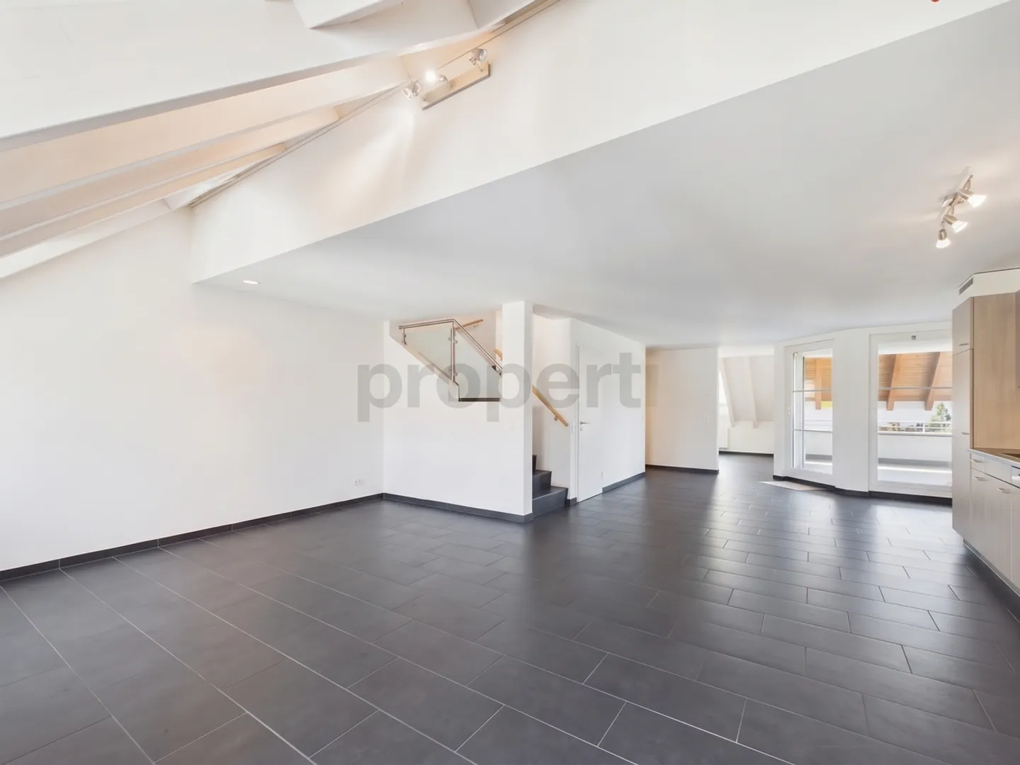 Stilvolle Maisonette in Weiach - Foto 2 von 7