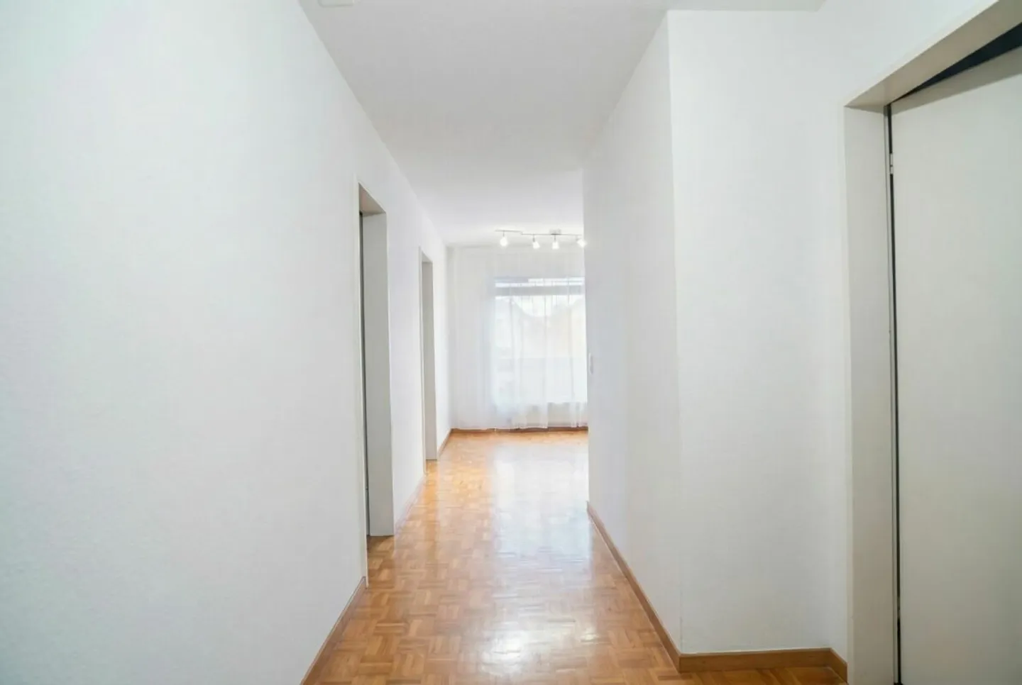 Geräumige Familienwohnung - Foto 3 von 7