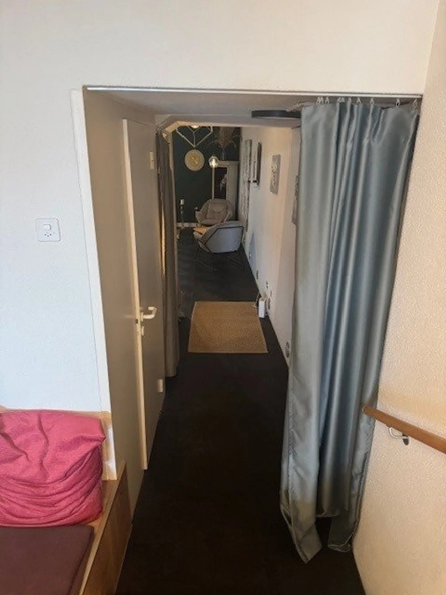 Commercial space for rent in the heart of Nidau - Photo 5 of 8