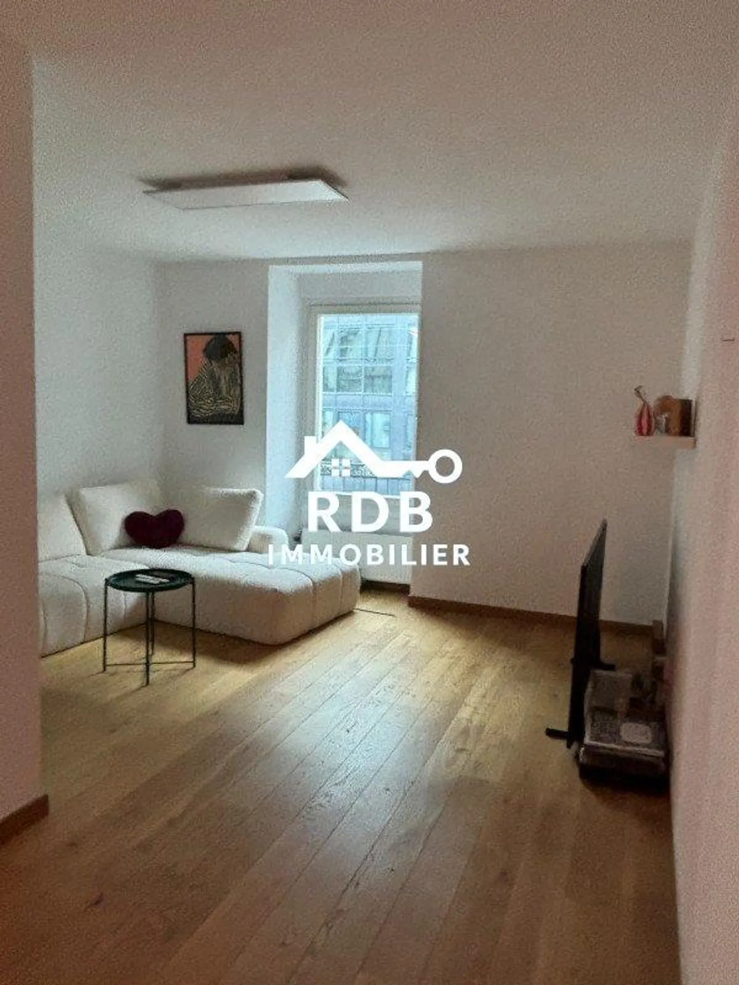 4-room apartment on the 2nd floor located in Geneva 1205 - Photo 1 of 6