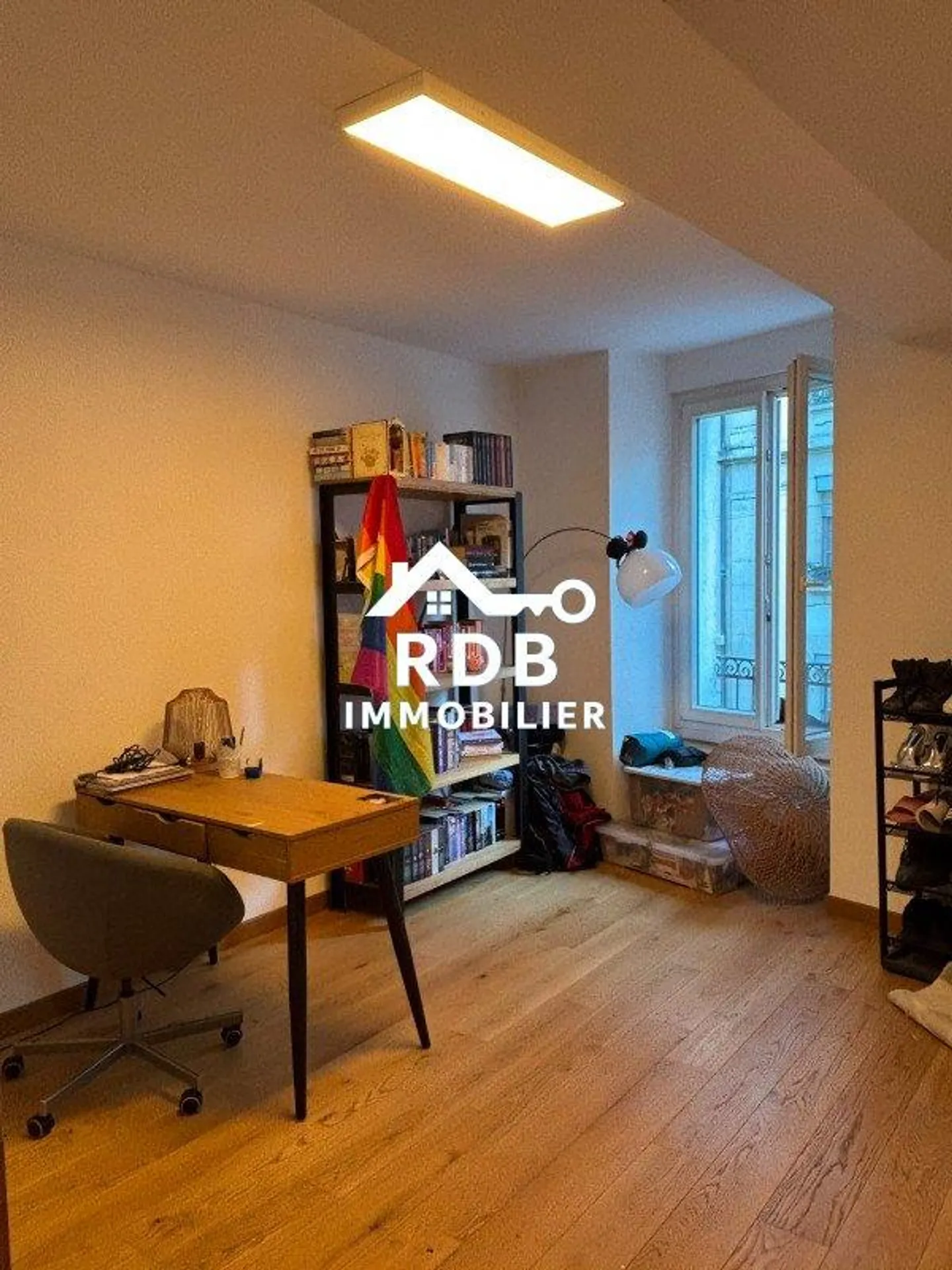 4-room apartment on the 2nd floor located in Geneva 1205 - Photo 4 of 6
