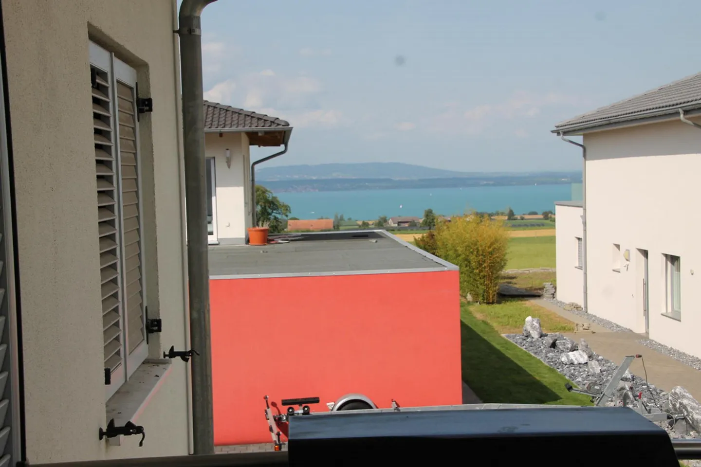 5,5 Zi Eigentumswohnung hoch über dem Bodensee, zwei Seesicht Balkone - Foto 5 di 30