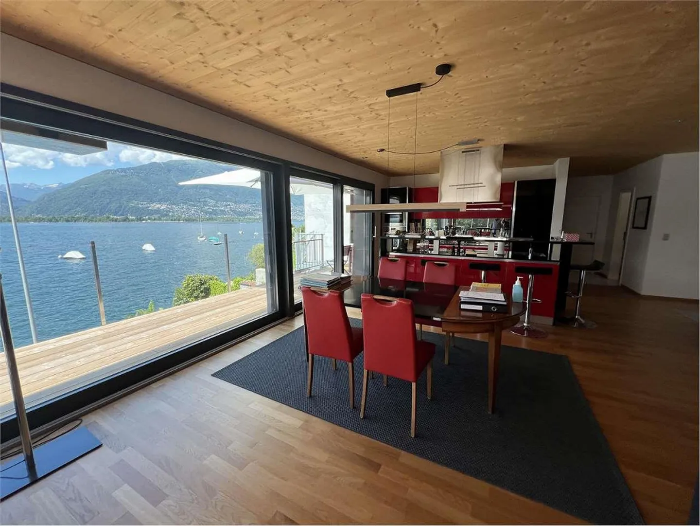 Lake view and boat mooring within easy reach? - Photo 3 of 13