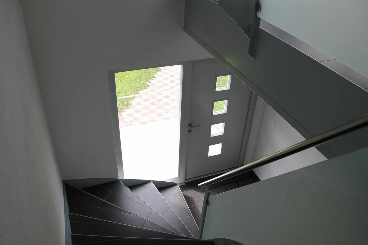 5,5 Zi Eigentumswohnung hoch über dem Bodensee, zwei Seesicht Balkone - Foto 16 di 30