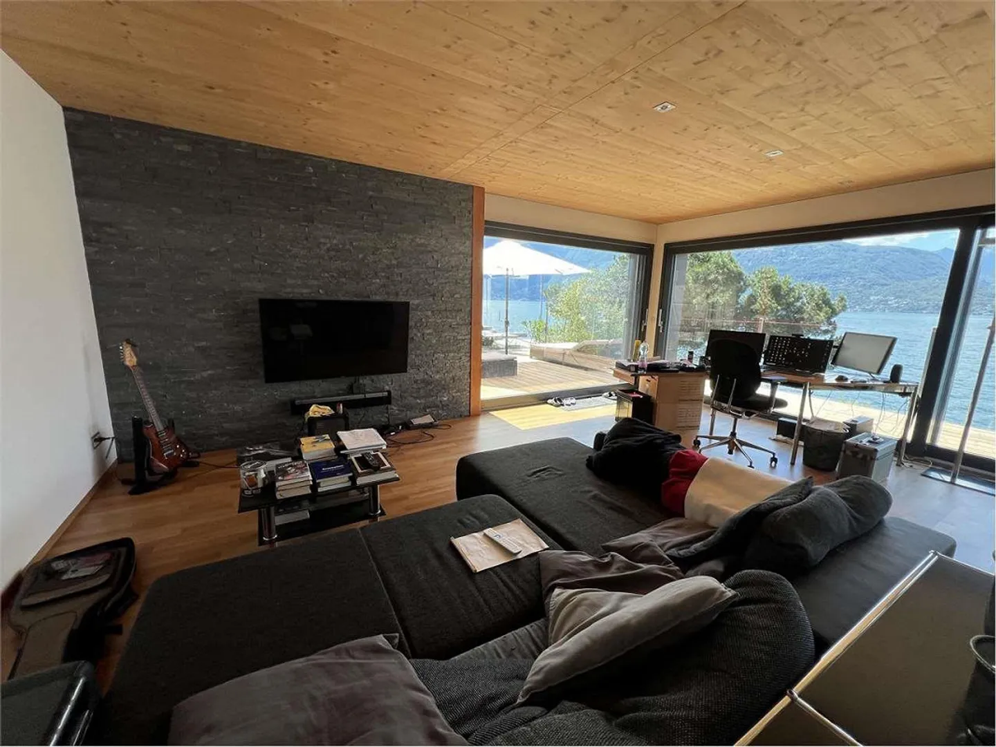 Lake view and boat mooring within easy reach? - Photo 8 of 13