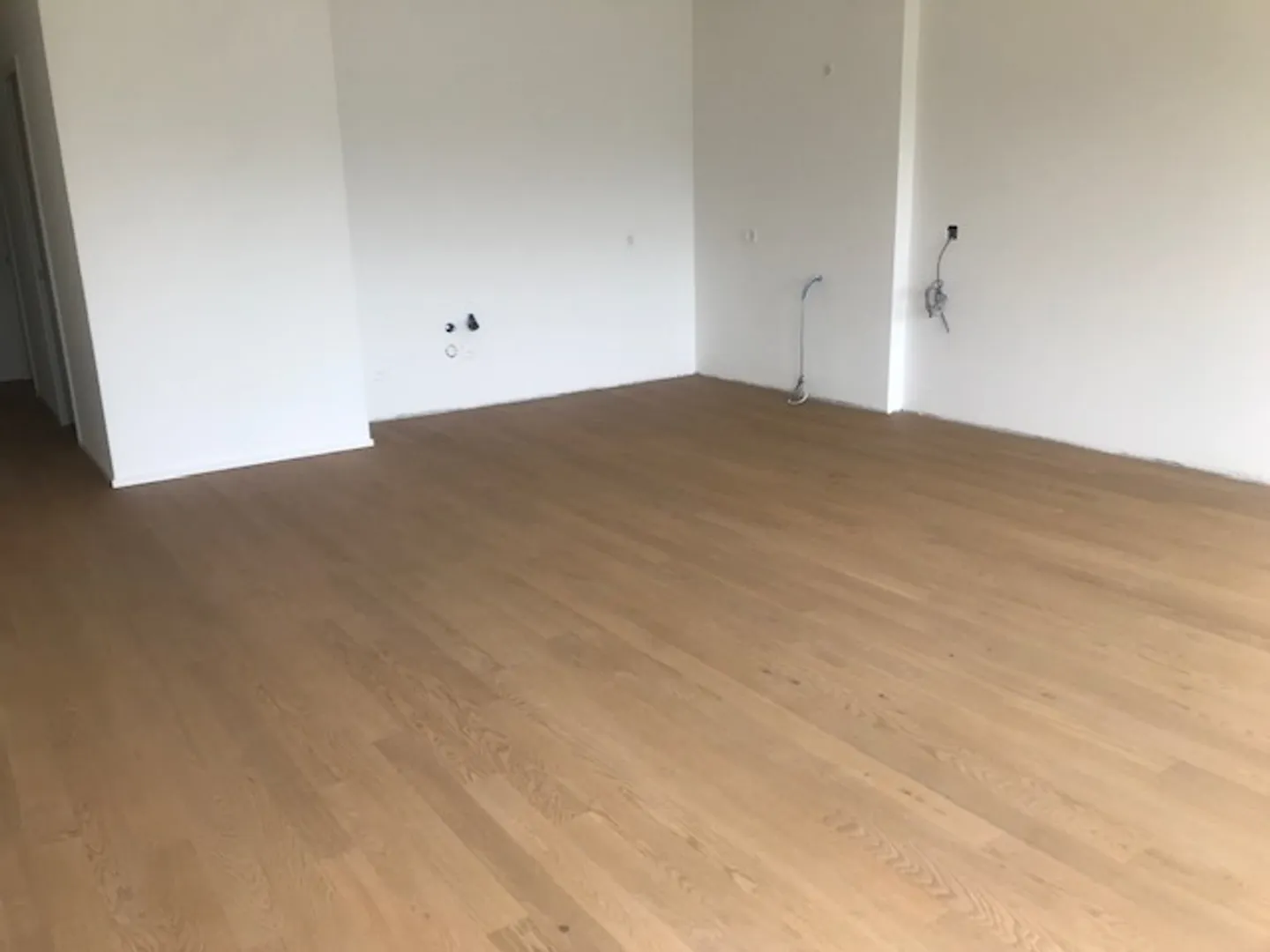 «6 Zimmer Attikawohnung» - Foto 3 di 5