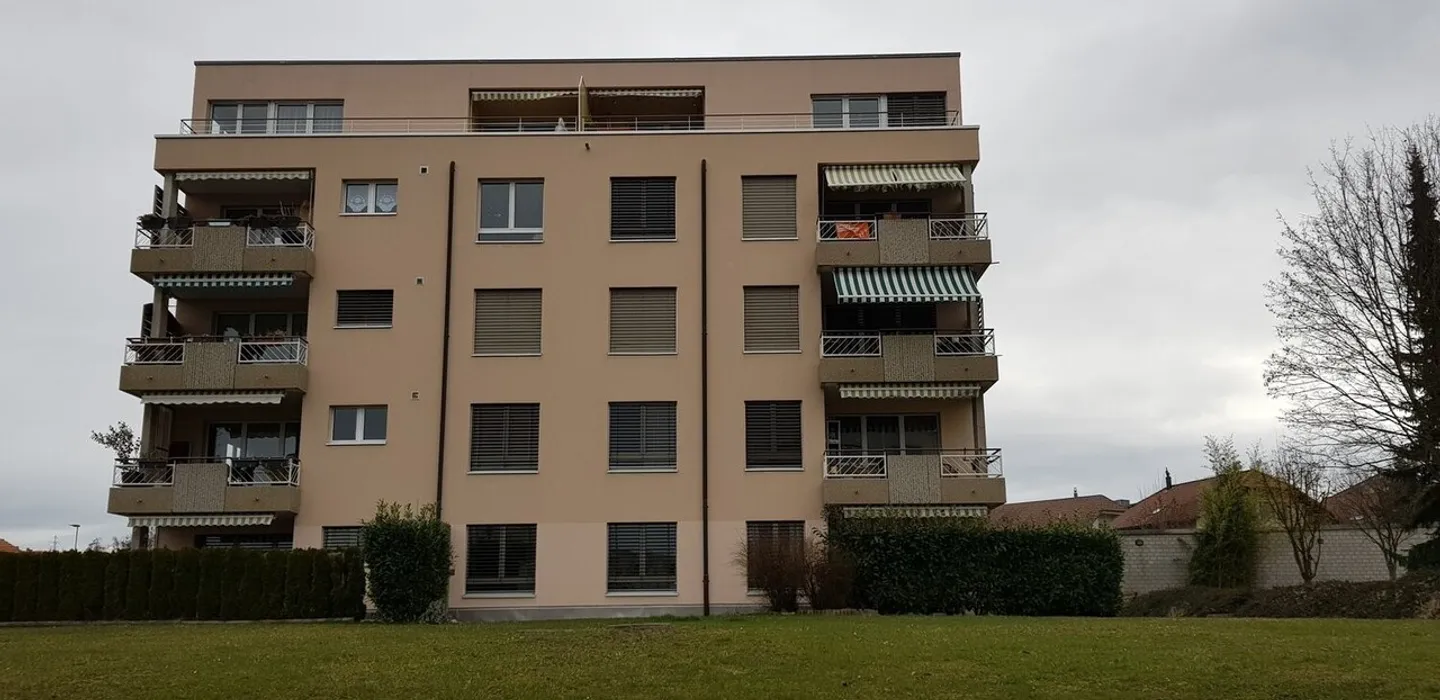 Spacieux appartement de 1.5 pièces au rez-de-chaussée - Photo 1 sur 9