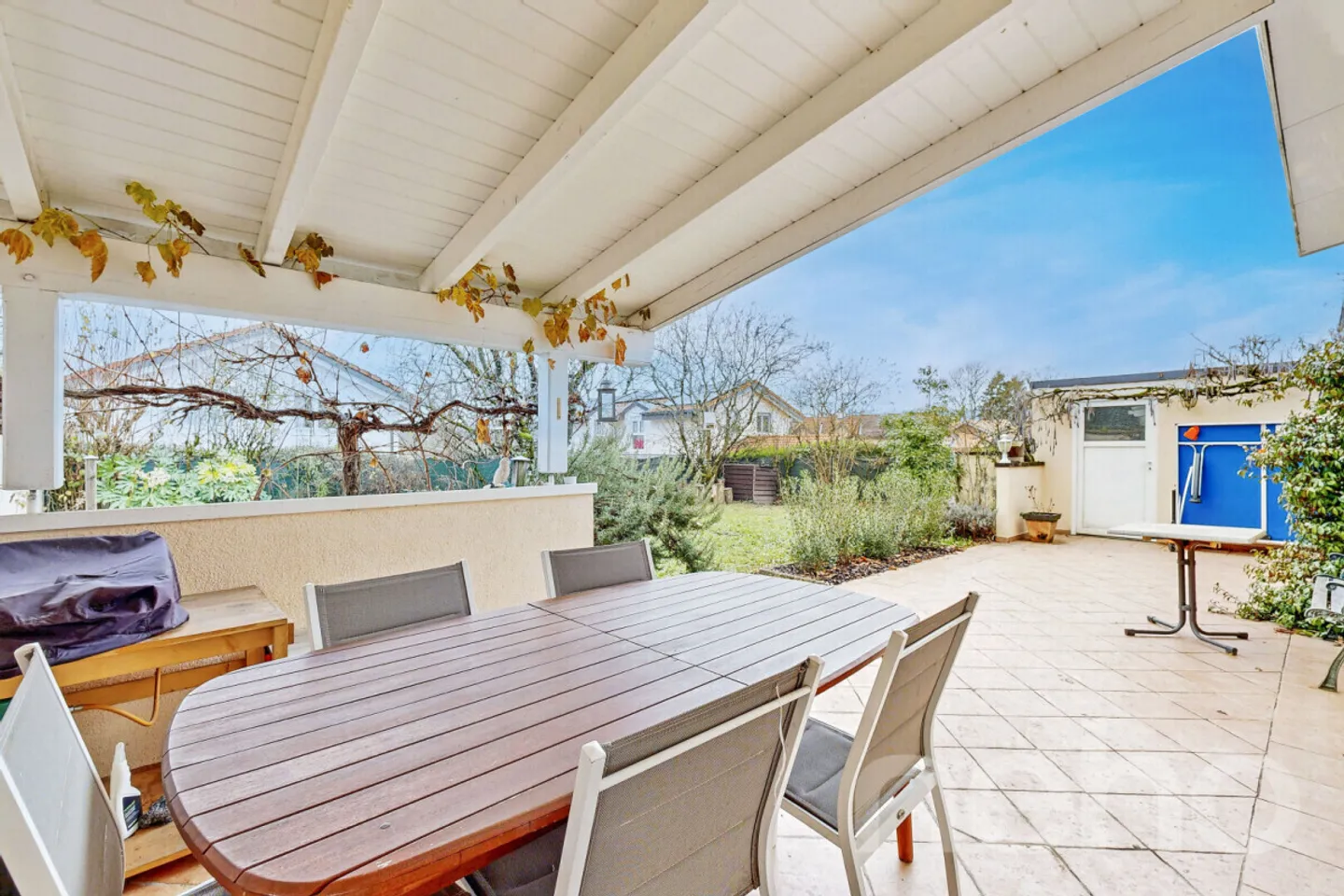 In un vicolo cieco - Foto 3 di 12