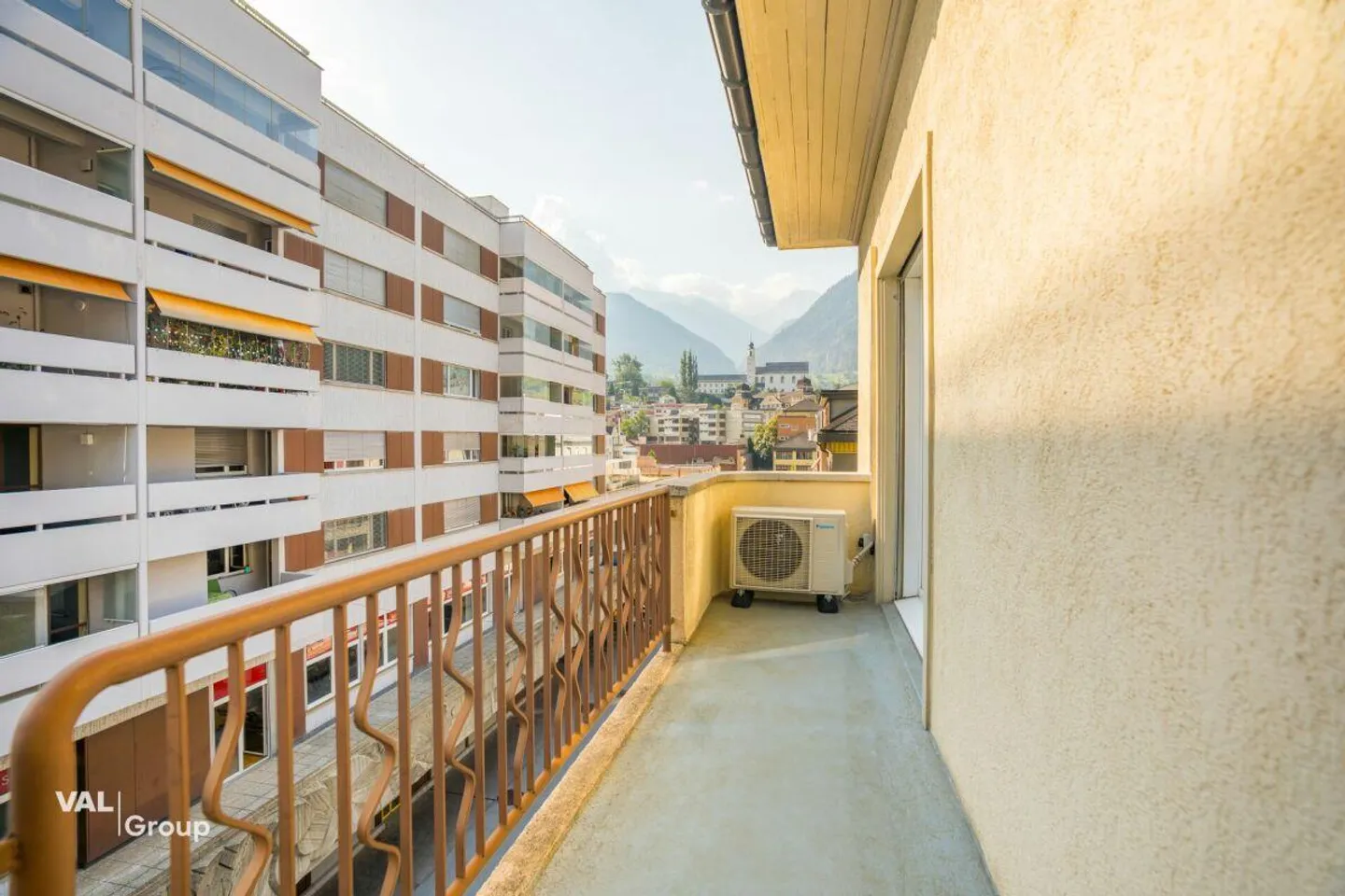 Appartamento 6.5 stanze direttamente alla stazione di Brig! - Foto 15 di 16