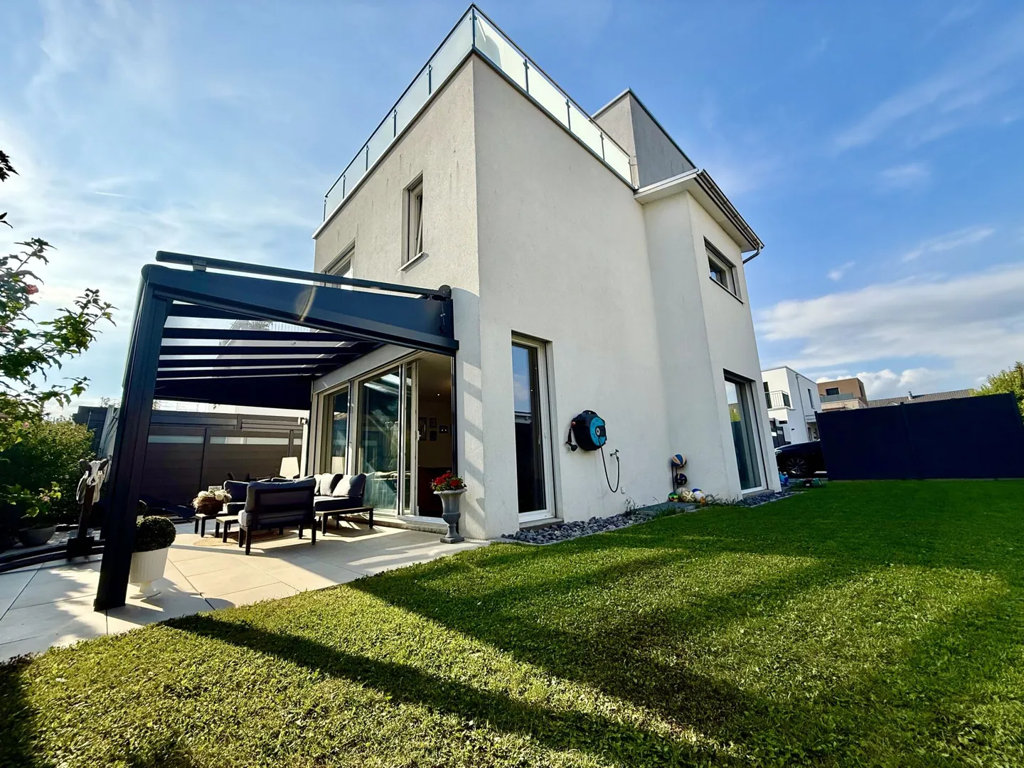 Moderno, unico - La tua nuova casa! - Foto 1 di 7