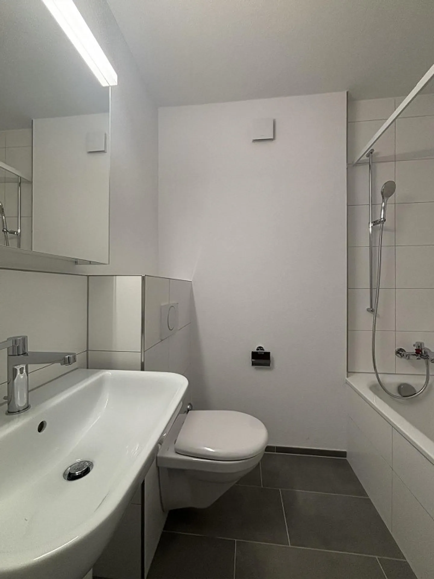 Neu sanierte Einzimmerwohnung in Bern - Foto 2 von 6