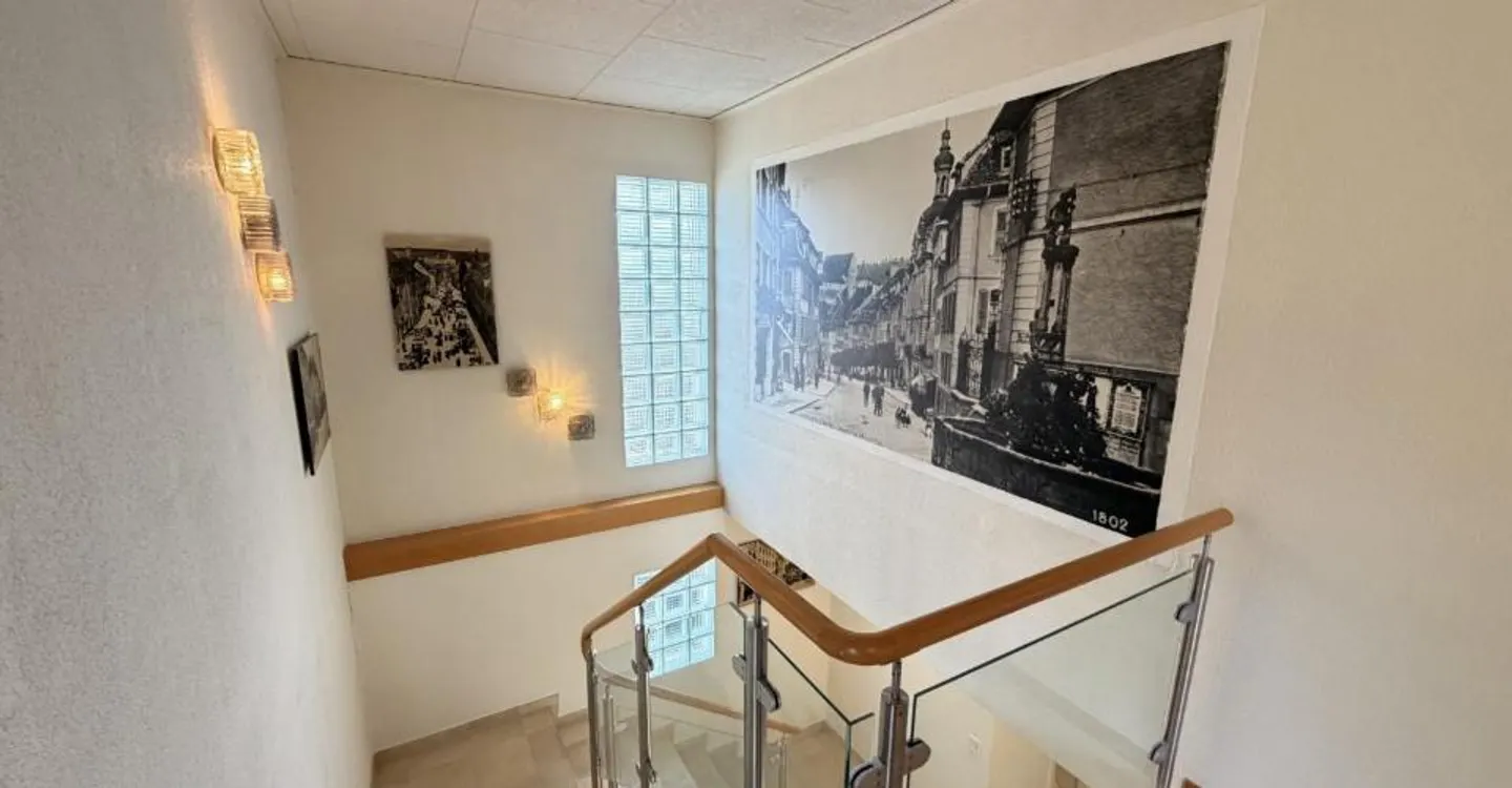 Una grande proprietà di 8,5 stanze in vendita a Courtedoux - Foto 6 di 11