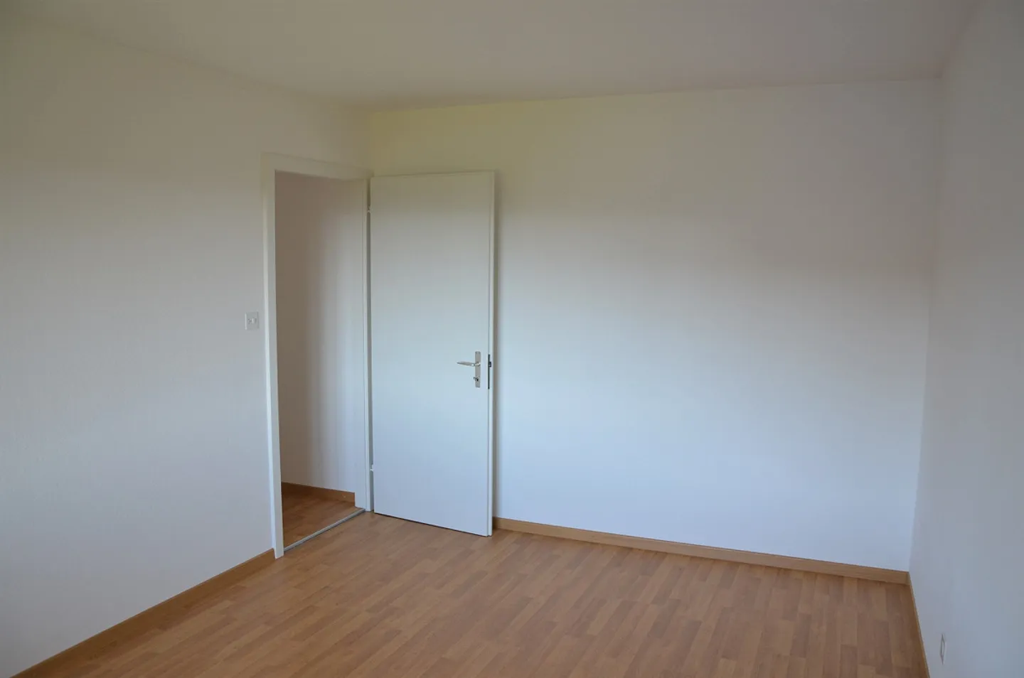 Appartamento 3 locali in affitto in un quartiere tranquillo - Foto 8 di 11
