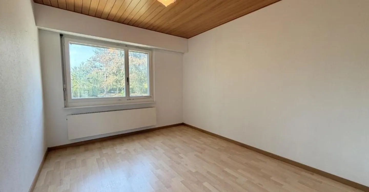 Una grande proprietà di 8,5 stanze in vendita a Courtedoux - Foto 7 di 11