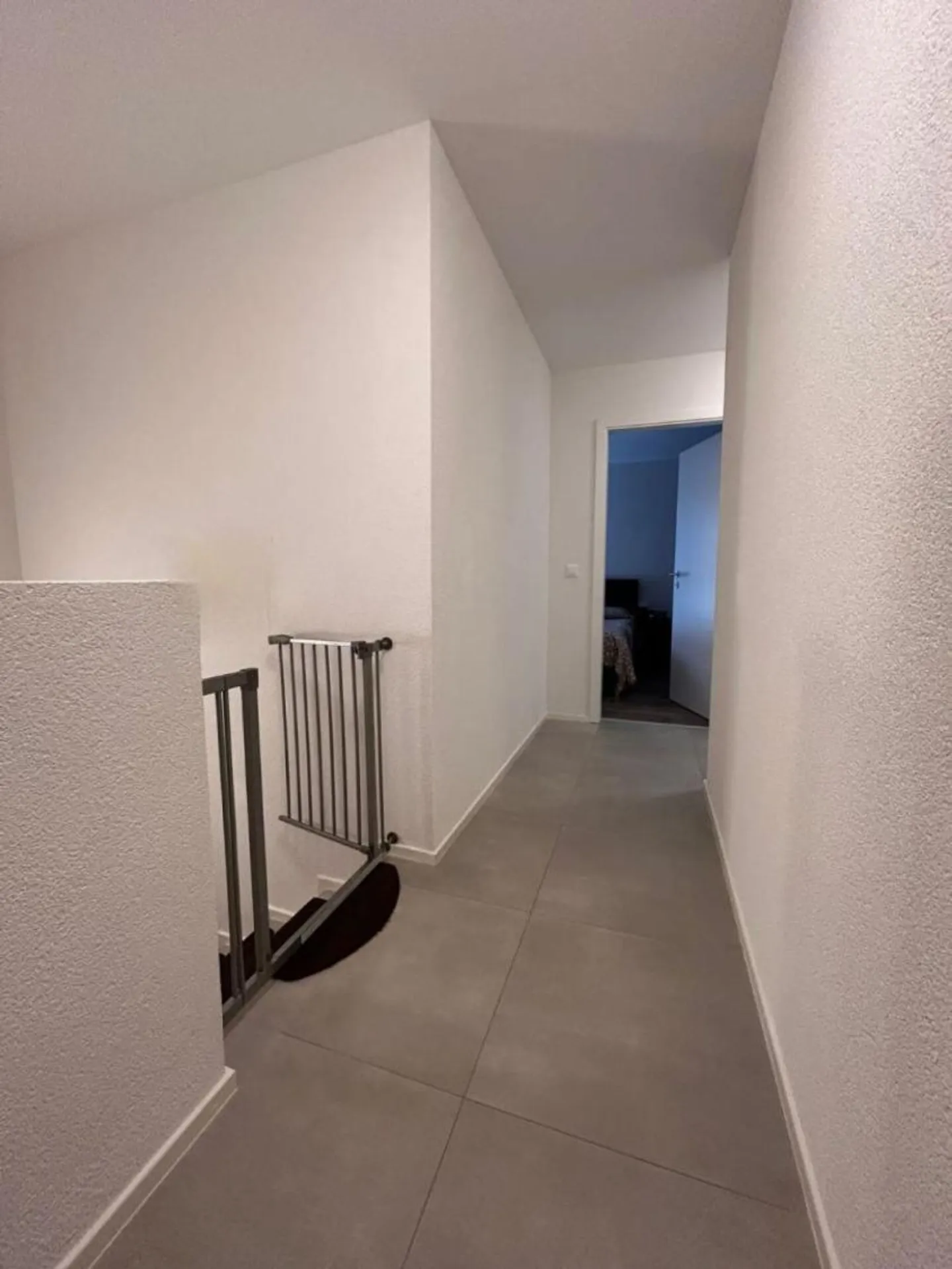 Adjacent Villa with 5 Rooms in Villarsiviriaux, Recent Construction - Photo 11 of 13