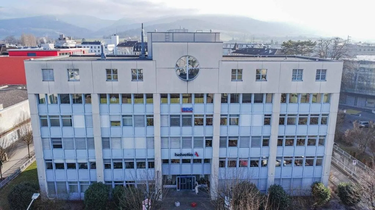«Votre nouveau bureau proche de la gare» - Photo 1 sur 3