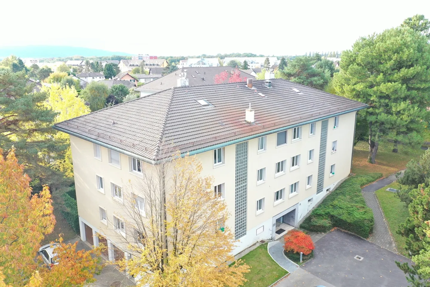 Spazio esterno e comfort interno - Foto 1 di 2