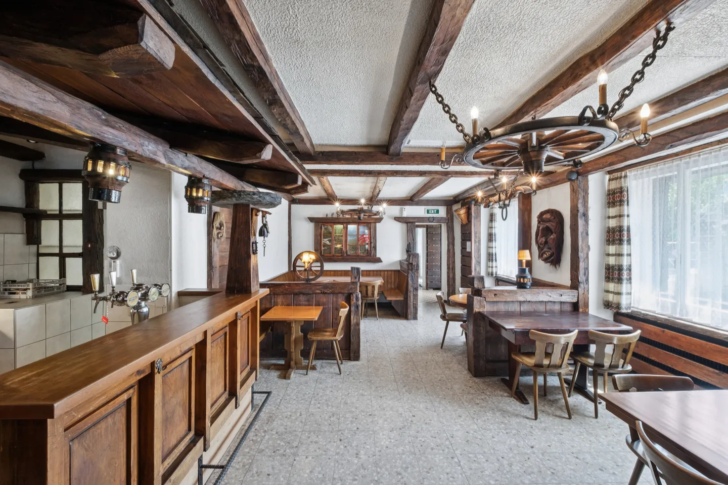 Einzigartige Gelegenheit in Leuk-Stadt: das ehemalige Hotel - Foto 4 von 13