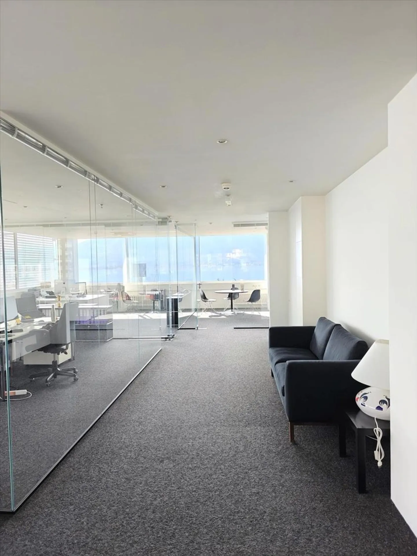 Surface commerciale partagée - Photo 8 sur 13