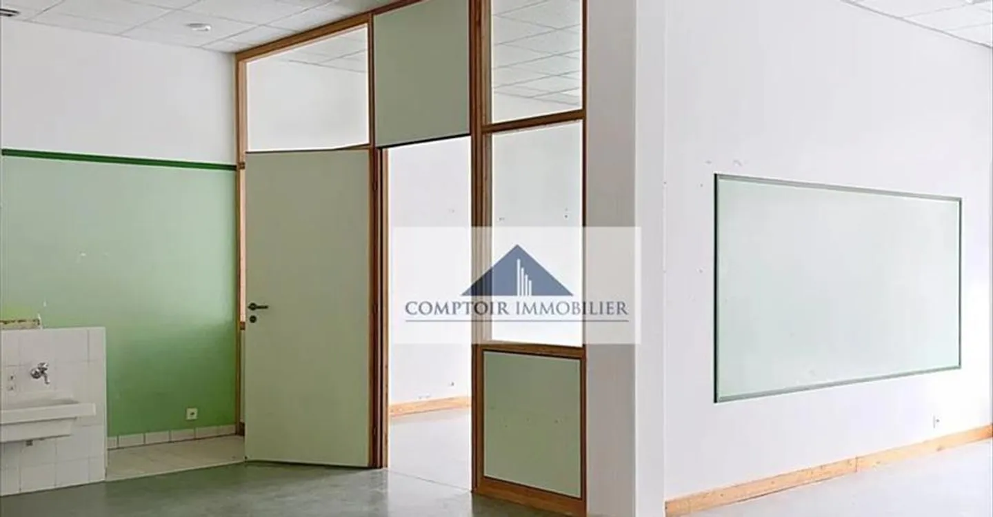 Magasin à louer - Photo 6 sur 9