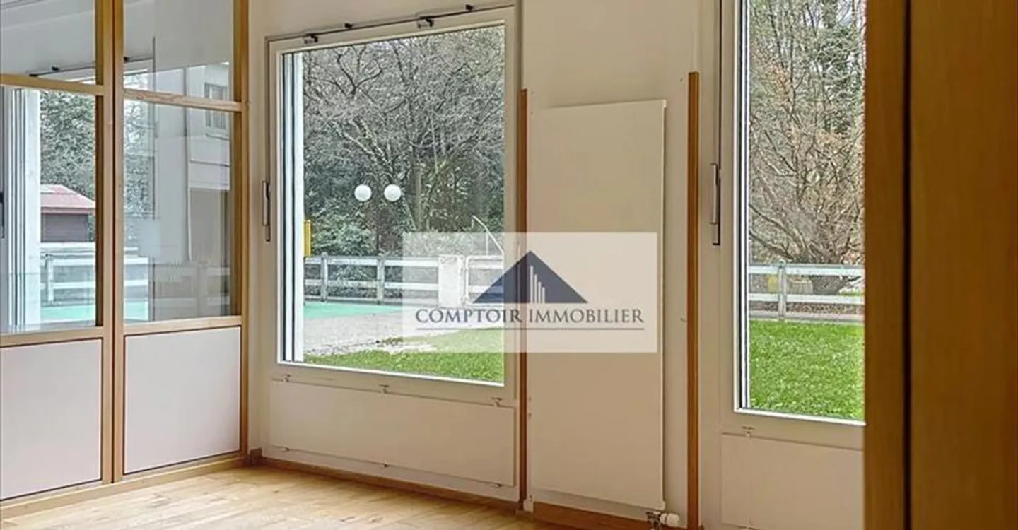 Magasin à louer - Photo 5 sur 9