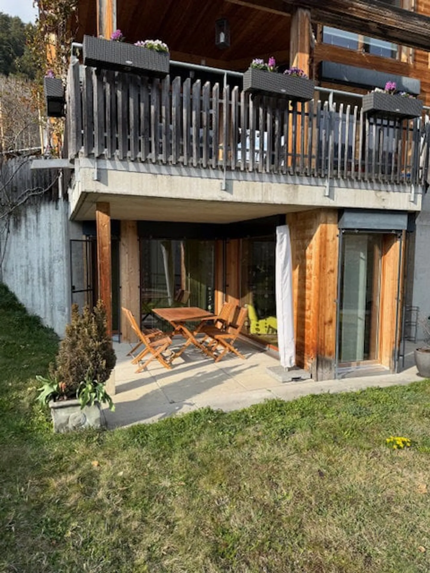 Charmante und möblierte 1½-Zimmer-Wohnung in Sagogn mieten - Photo 2 of 6