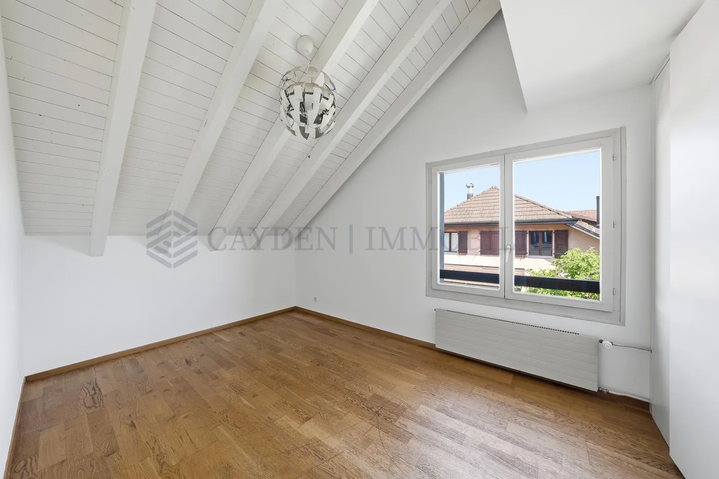 Duplex spacieux à Nyon - Photo 13 sur 15